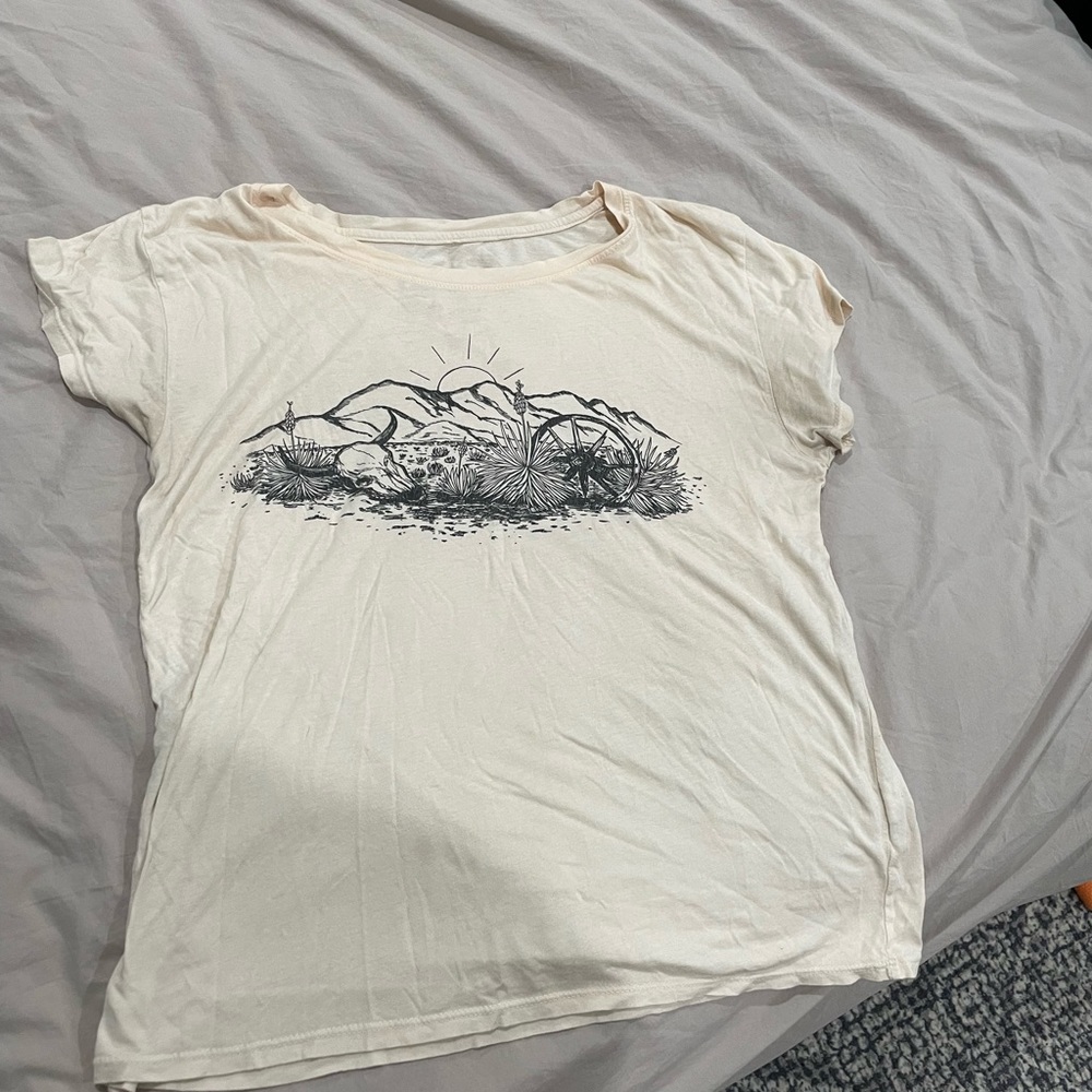 Soft, desert T-shirt